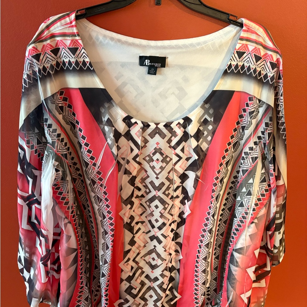 AB Studio Women's Top with Geometric Pattern - Red, Black, White